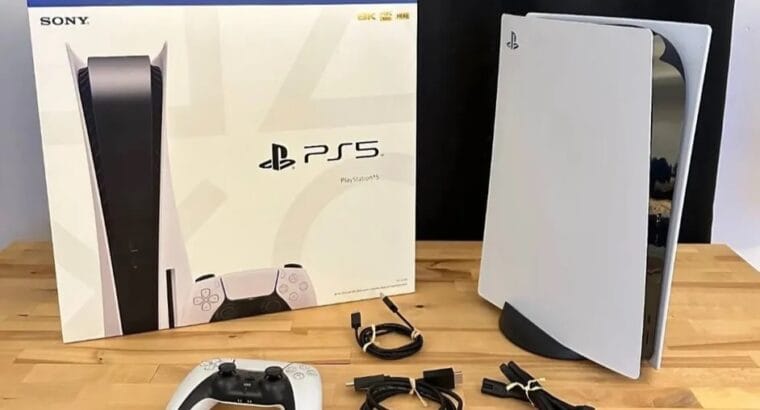 Sony PlayStation 5 (PS5) 825GB