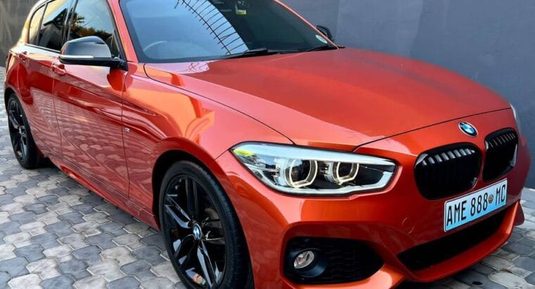 BMW 118i Shadow edition